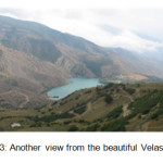 图3：来自美丽的Velasht湖的其他视图