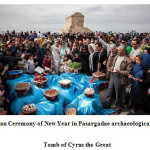 图6：伊朗仪式在Pasargaadae考古遗址附近的古斯克鲁斯古墓附近