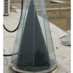 图2.锥形太阳能收集器上的管道和盖子安装